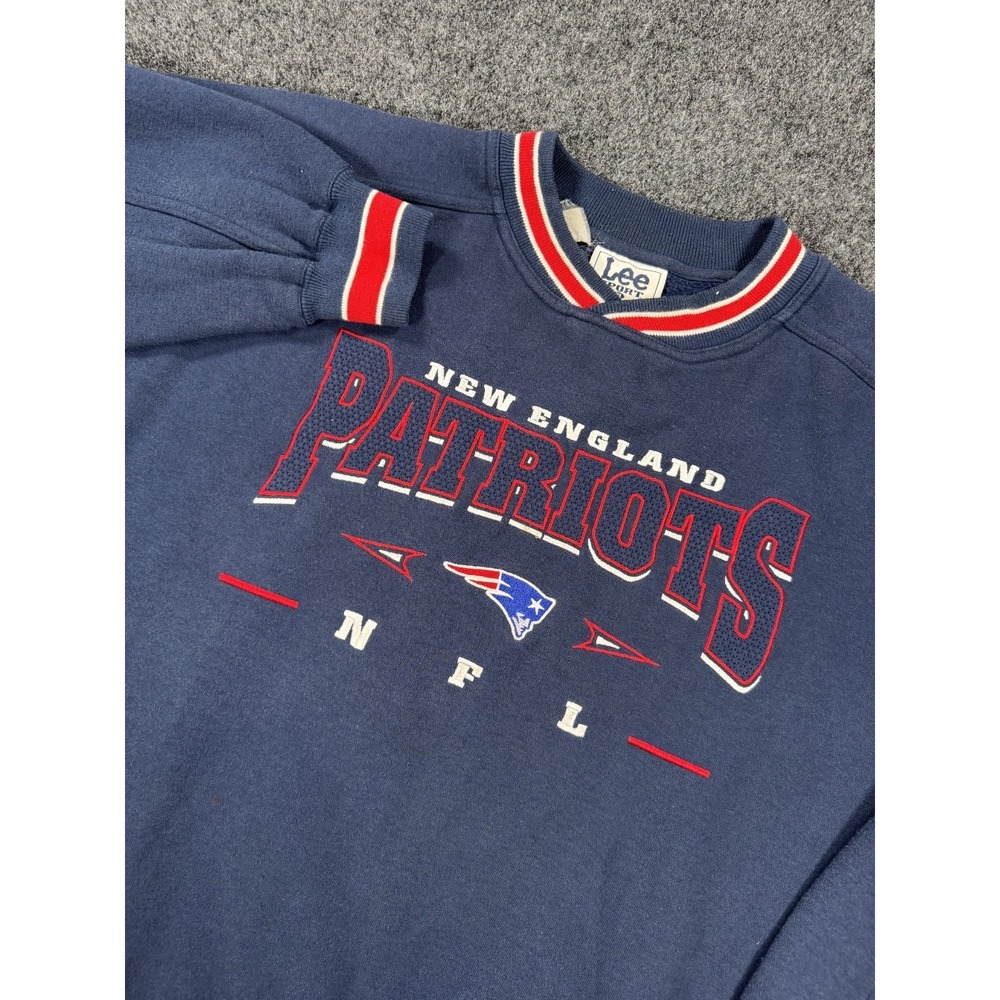 VTG Lee Sport New England Patriots Crewneck Sweatshirt Mens XL Blue NFL AFC